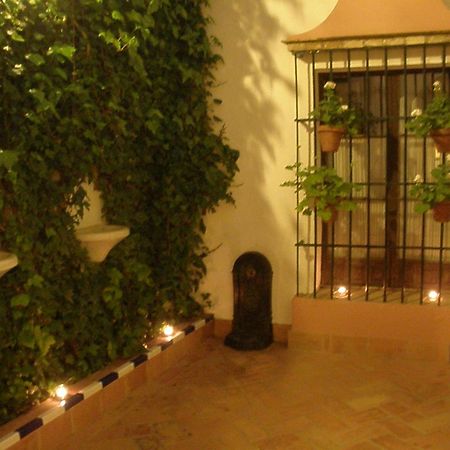 El Rincon De Las Descalzas Carmona  Exterior photo